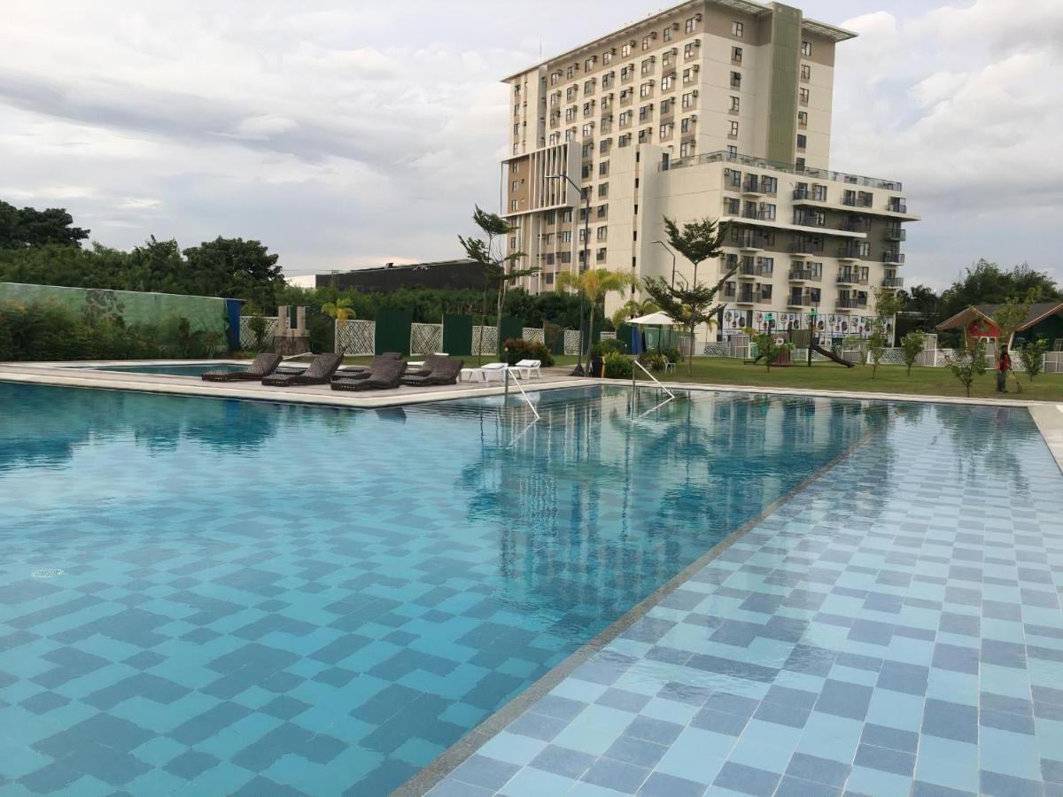 Soltana Nature Residences Condominium 麦克坦 外观 照片